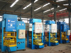 MYWJ-125型混凝土彩瓦機 